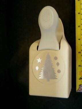 Martha Stewart Crafts "Christmas Tree With Ornaments" Paper Punch